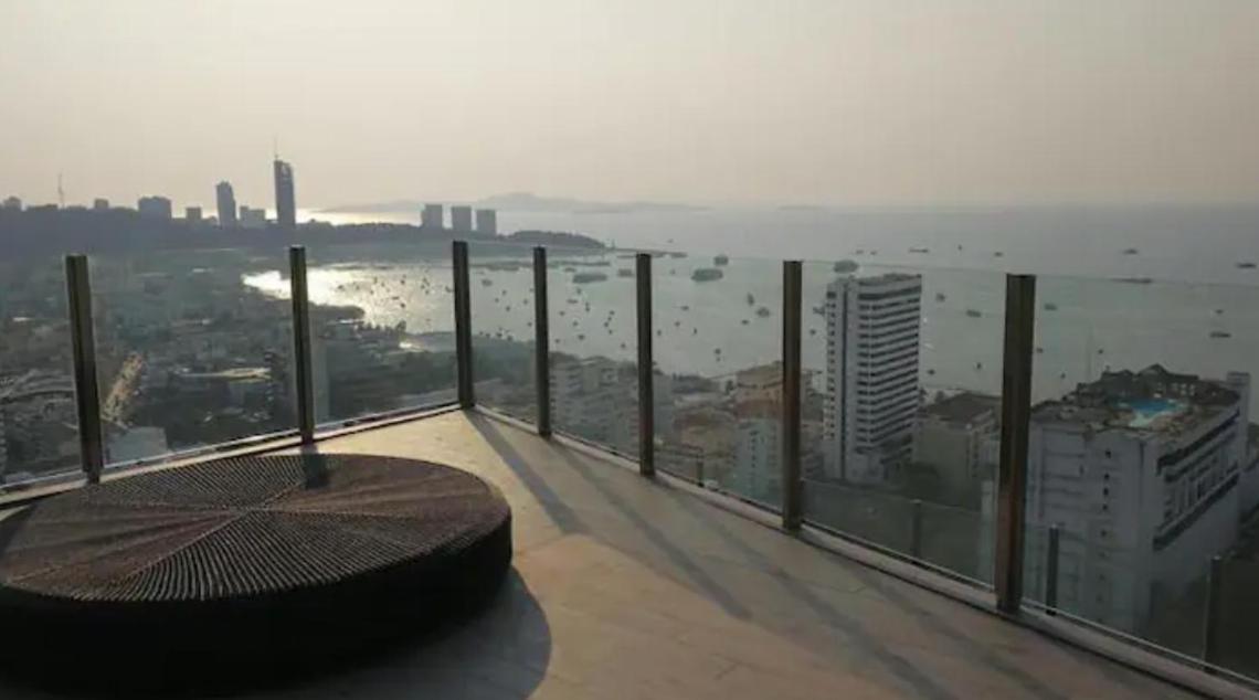 The Base Central Pattaya Quiet Room With Infinity Pool & Free Netflix Exterior foto